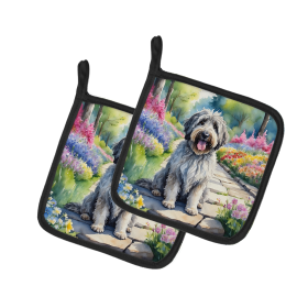 Spring Path Pair of Pot Holders (Design: Bergamasco Sheepdog 6566, size: 7.5HX7.5W)