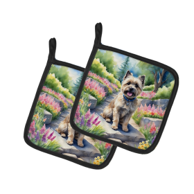 Spring Path Pair of Pot Holders (Design: Cairn Terrier 6589, size: 7.5HX7.5W)