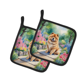 Spring Path Pair of Pot Holders (Design: Chow Chow 6599, size: 7.5HX7.5W)