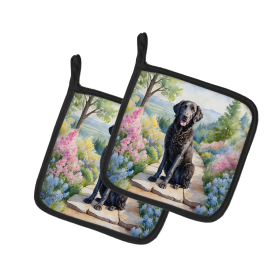 Spring Path Pair of Pot Holders (Design: Curly-Coated Retriever 6612, size: 7.5HX7.5W)
