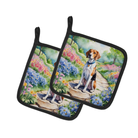 Spring Path Pair of Pot Holders (Design: English Foxhound 6623, size: 7.5HX7.5W)