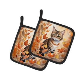 Cats in Fall Leaves Pair of Pot Holders (Dog Breed: Owyhee Bob Cat, size: 7.5HX7.5W)