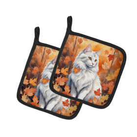 Cats in Fall Leaves Pair of Pot Holders (Dog Breed: Turkish Angora Cat, size: 7.5HX7.5W)