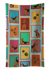 Lots of Dogs Kitchen Towel (Dog Breed: Airedale Terrier, size: 25Hx15W)