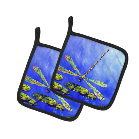 Martin Welch New Artwork Pair of Pot Holders (Design: Blue Dragonfly, size: 7.5HX7.5W)